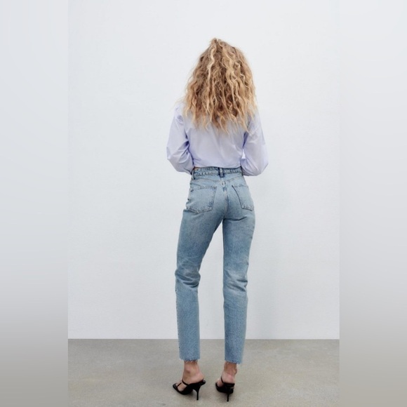 Zara High-Waisted Rigid Crop Size 6 - Picture 4 of 16